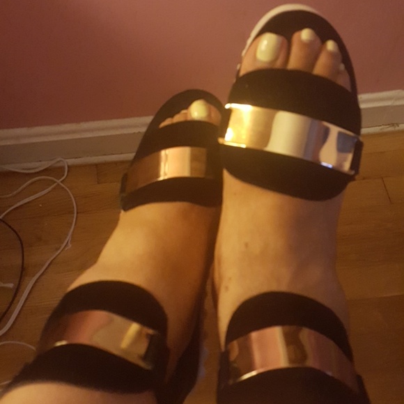 SOLD!! - Picture 3 of 4